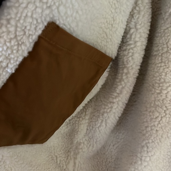 Men’s outdoor Jacket large fleece lined like new, inside pockets attached hood - Picture 7 of 11